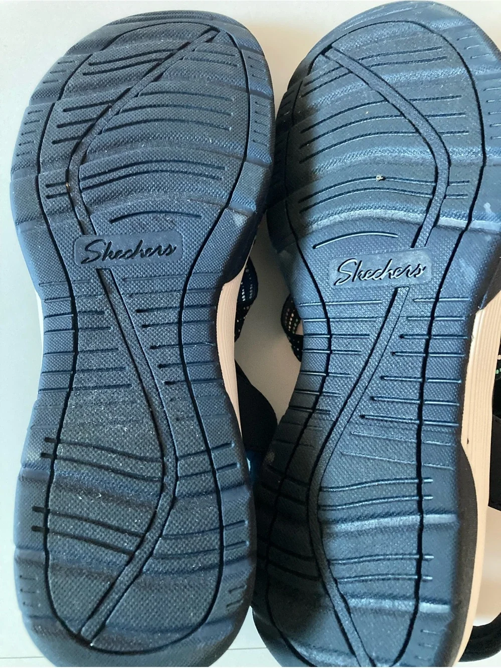 Skechers women blue